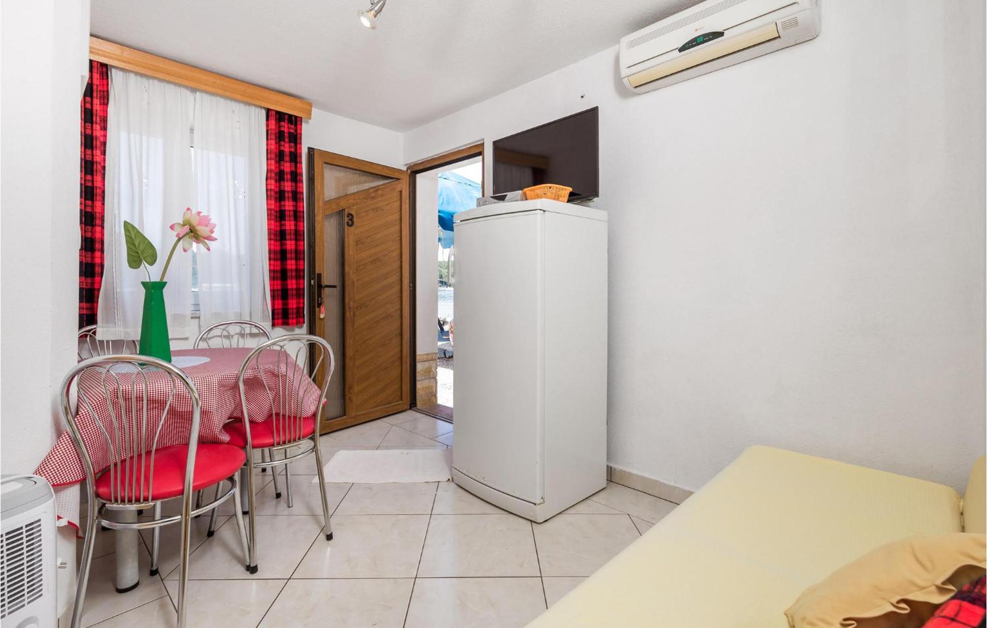 Beach Front Apartment In Punta Kriza With Kitchen Exteriér fotografie